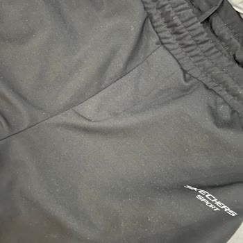 Ürünün Arkasında Duramayan Marka Skechers