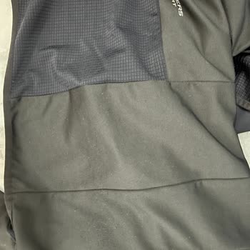 Ürünün Arkasında Duramayan Marka Skechers