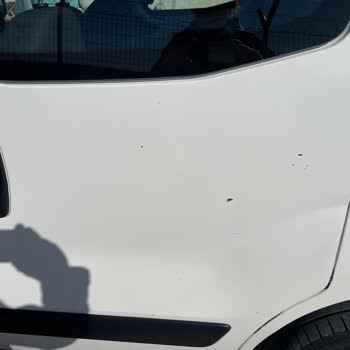 Hit Rent A Car Kaution nicht erstattet, zusätzliche Gebühren und mangelnde Leistung