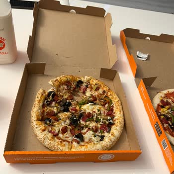 Little Caesars Pizza Görünümlü Minik Pişiler