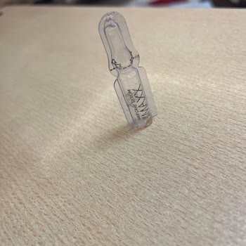 Lila Kozmetik Serumun İçi Boş Çıktı