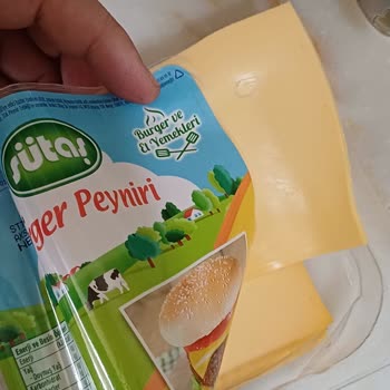 Sütaş Kaşar Peynirin De Kıl