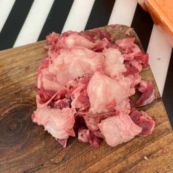 Köfteci Yusuf Yağsız Et Sipariş Verip Yağlı Dolduruyor Yarısı Çöp