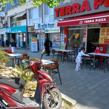 Uludağ Turizm İzmir'de Otobüs Bileti Satış Ofisi Hizmet Şikayeti