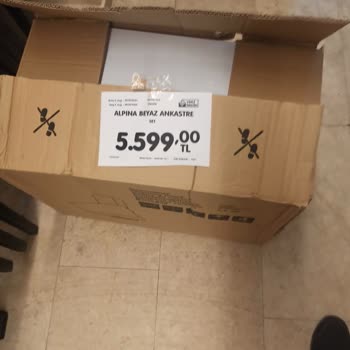 Şok Marketler Fiyat Farkıyla Karşılaşan Müşteri Tepkisi