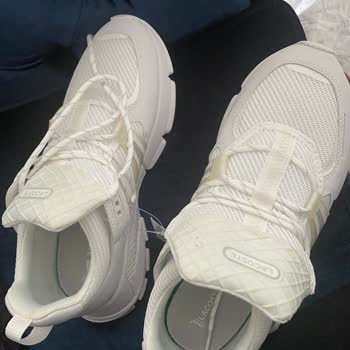 Lacoste Yetkilileri Lütfen İletişime Geçin