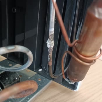 Uğur Soğutma UED 7266 DTK Derin Dondurucu İle İlgili Teknik Sorunlar