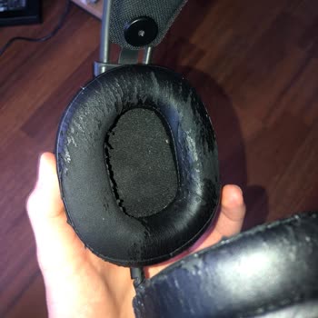 Rampage Rogue Kulaklık Pedi Sökülüyor