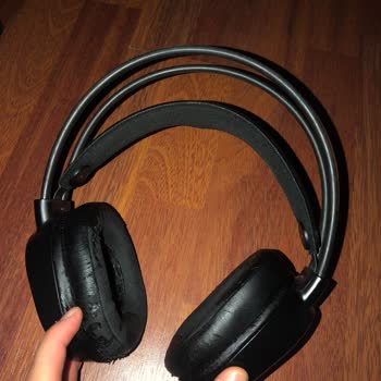 Rampage Rogue Kulaklık Pedi Sökülüyor