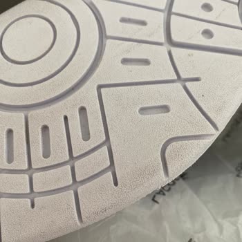 Fashfed Kullanılmış Ayakkabı Gönderdi!