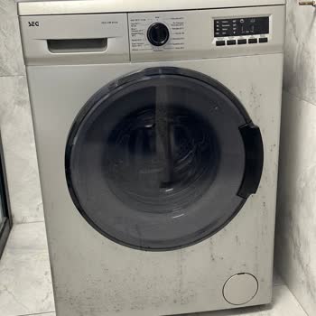 SEG Marka Çamaşır Makinesi Sıfır Ama Boya Attı