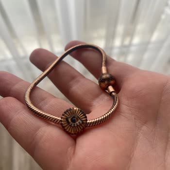 Потемнение браслета Pandora и недовольство клиентов