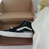 Sneaks Up Vans Marka Ayakkabının Teki Gelmedi