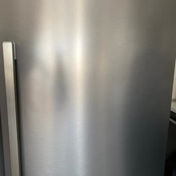 Arçelik Marka, İnoks Buzdolabında Sonradan Göçükler Oluştu