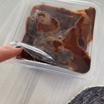 Migros'ta Satılan Küflü Tatlı