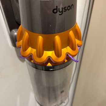 Dyson V15 Garanti Süresi İçinde Çözüm Yok.