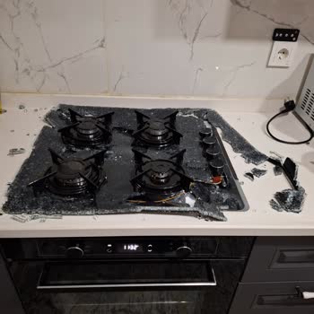 Luxell Cam Ocak Patlaması