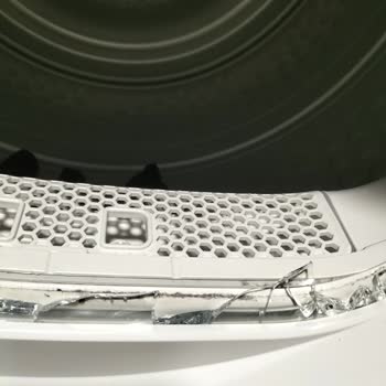 Hoover Kurutma Makinesi Camı