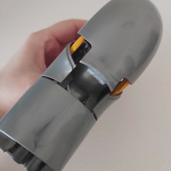 Dyson V12 Detect Slim Absolute Plus / Mobilya Altı Adaptörü Sorunu