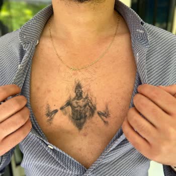 Owl İnk Tattoo Dövmesini Kabullenemeyen Dövmeci