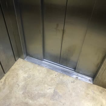 Arya Termal Otel Afyon Hijyenik Değil