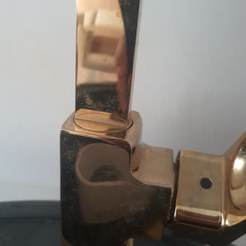 Artema Gold Batarya Renk Solması Ve Kalıcı Lekeler.