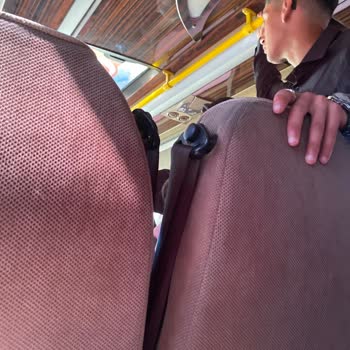 Öz Trakyalılar Turizm Bakımsız Ayakta Yolcu Alıyor.