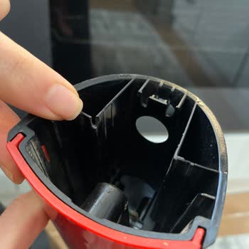 Bosch Kendi Kendine Süpürge Kırılması