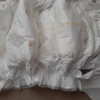 Pure Baby Kalitesiz Yırtılan Bez