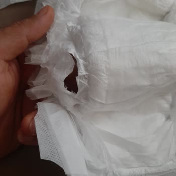 Pure Baby Kalitesiz Yırtılan Bez