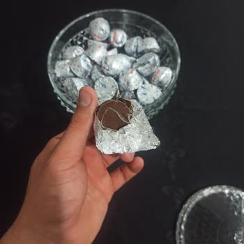 Ülker Kapalı Paketin İçinden Çıkan Pislik