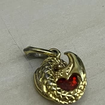 Pandora Mücevher Pandora Yepyeni Charm Krizi (boya Mı Bu? )