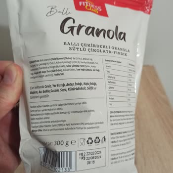 BİM Granola Tadı Çok Kötü!