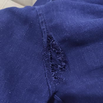 Mavi Jeans Gömlek Dikiş Hatası