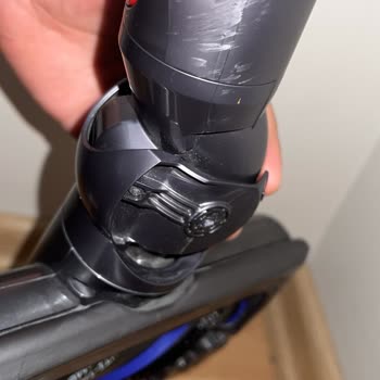 Dyson Tekerlek Ve Havalandırma Kırık