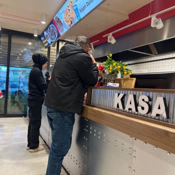 Hey Döner Diclekent Şubesinde Beklenenin Altında Hizmet!