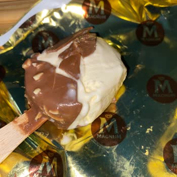 Magnum Dondurma Kıl Çıktı
