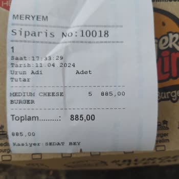 Burger Yiyelim Eksik Menü Pakete Verilmesi