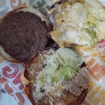 Burger King Kazasker Hamburgerden Taş Çıktı İade Almıyorlar