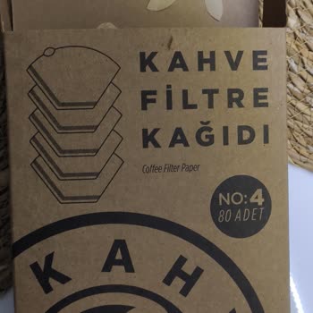 Kahve Dünyası Fitre Kahve Kağıtları İçerisinde Çıkan Kağıt Parçaları.