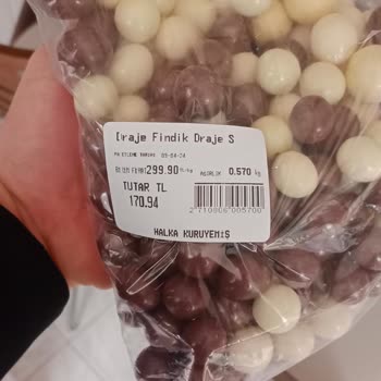 Halka Kuruyemiş Bayram Öncesi Hayal Kırıklığı: Kalitesiz Ürünler