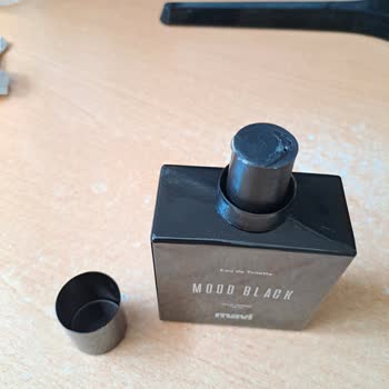 Mavi Parfümlerinin Kapak Kalitesizliği