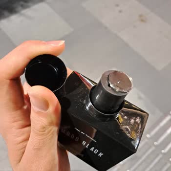 Mavi Parfümlerinin Kapak Kalitesizliği