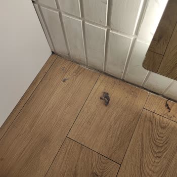 Mavi Mağazalarına Çalışanların Suratından Sorumsuzluğundan Girilmiyor