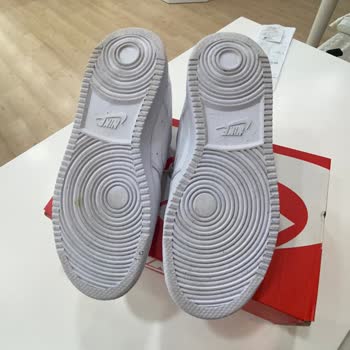 Deichmann Bir Beden Küçük Ürünle Değişim Talep Ediyorum