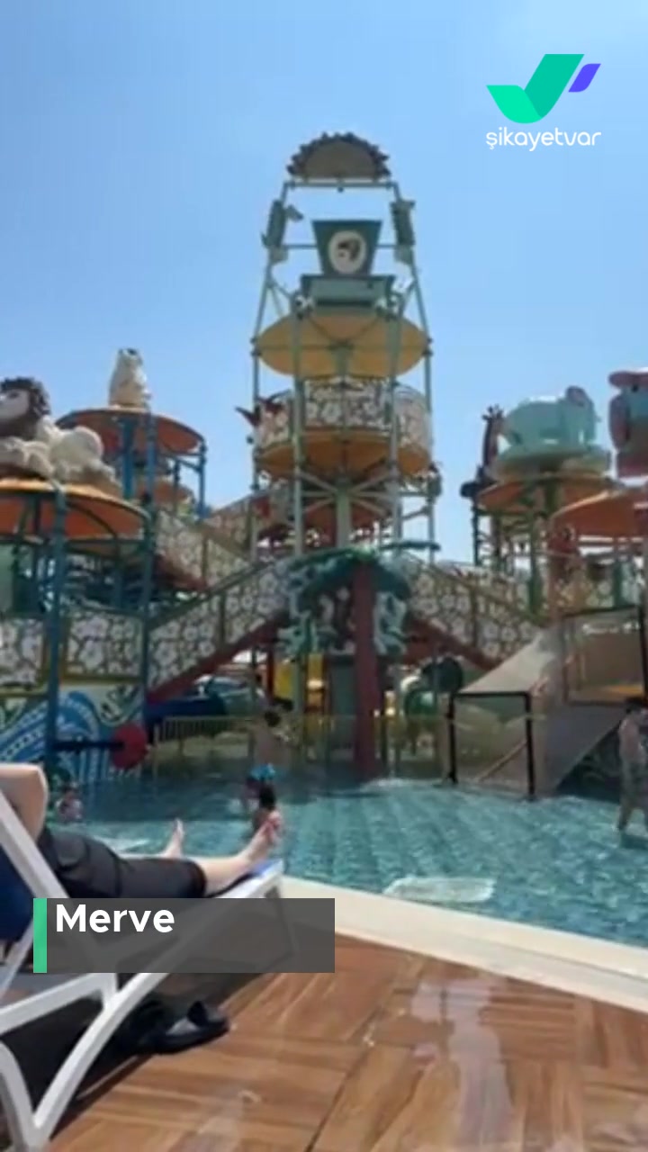 Granada Luxury Hotels Aqua Park Kapalı! videonun kapak resmi
