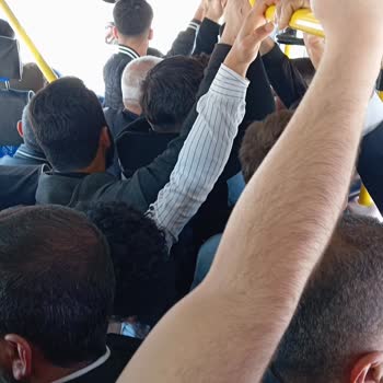 Van Büyükşehir Belediyesi Minibüsçülerin Tutumuna Acil Çözüm Gerekli