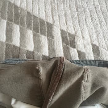 Mavi Mağazasından Alınan Pantolonların Renk Solması Ve Yırtılması