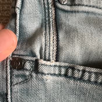 Mavi Mağazasından Alınan Pantolonların Renk Solması Ve Yırtılması