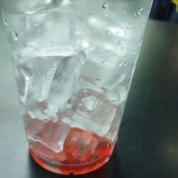 Burger King İşten Anlamayan Şube Ya Da Çalışan